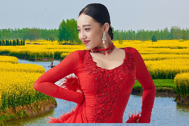 秦海却有点急了，别藏着你的本性啊尽情展现出来啊