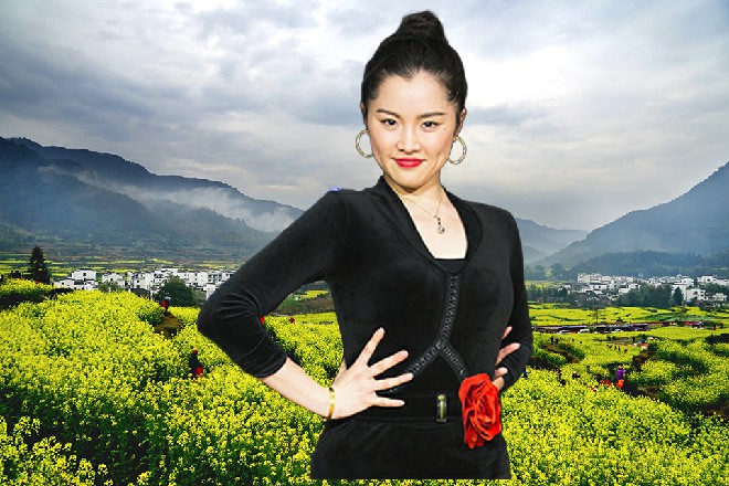 如果不是他要背着张大夫，恐怕以苏曼s的步伐，还真追不上他