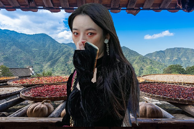 罗芙这小女人的模样，让冷优优的眼珠子都掉了下来