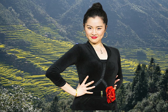 若依继续钓鱼，而300号智商明显不高，急匆匆咬钩