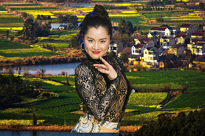 唉，也不知道是谁干的，咱们公司的董事李华被人谋杀了