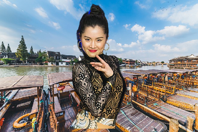 有什么不可以的，这黑白两道的人，谁敢不给我于波面子