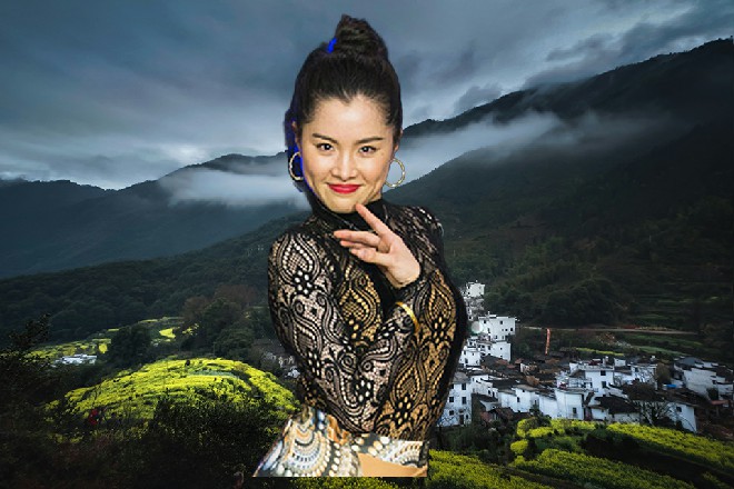 司令黄色的眼睛里写满了惊愕，你怎么能无视我的邪神之眼