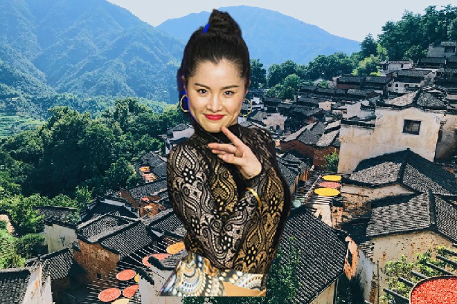 矮个子勉强从地上站了起来，然后慢慢后退，消失在阴影中