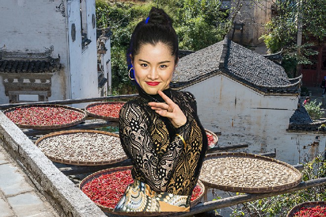 伊轩笑了，他缓缓说道：山口组的黑龙，就是我杀死的