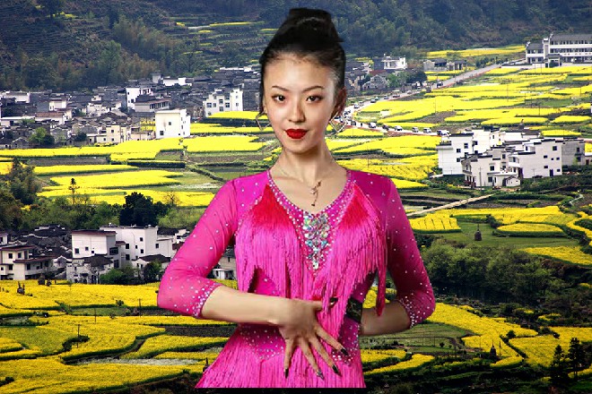 王玥顿时浑身一震，那头顶的头箍立刻亮起一道红色的光芒