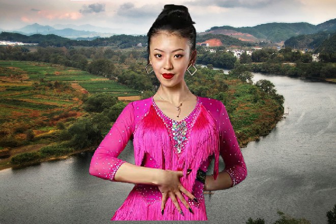 您是能杀死辉月姬的人，您很强大，我并不敢招惹您