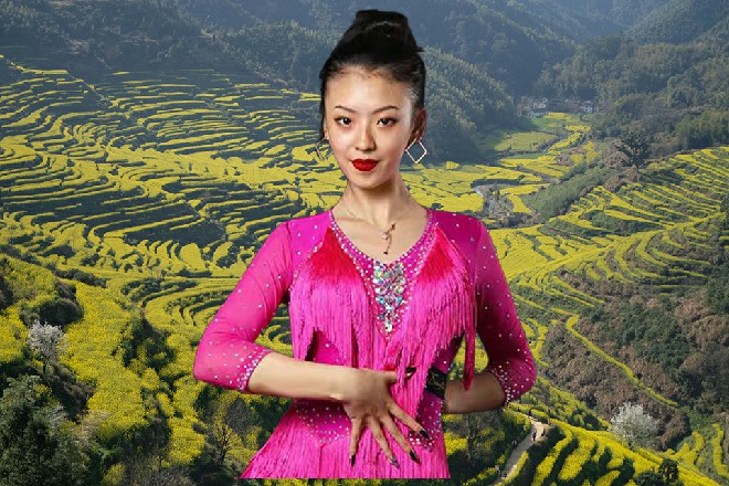 和富川不服气地说道：这种小案子，肯定能轻易地查出来