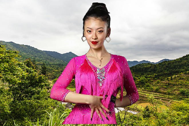 想到这里，小队长直接一拍两对翅膀，准备溜之大吉