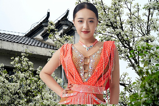 连洛奇都忍不住说道：他的实力，倒是当得起这第三