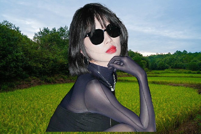 陈佳音咄咄逼人，红色妖姬眼睛一瞪，那你说，你要我怎么赔偿