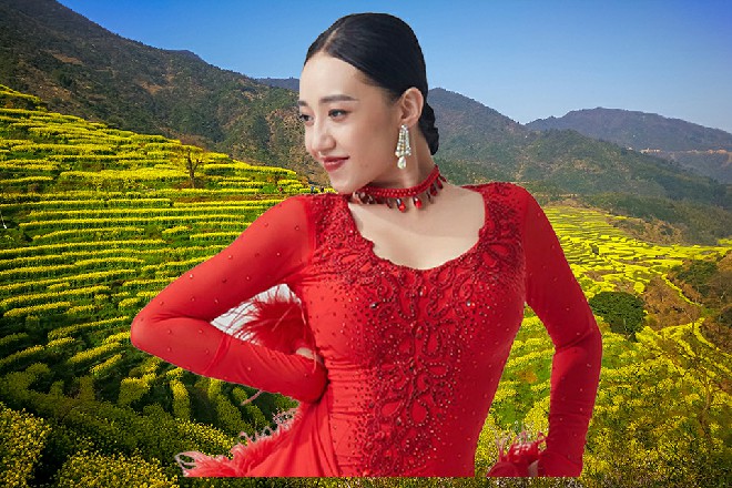 我可不帮你五帝可都极其可怕的存在，我可不敢招惹