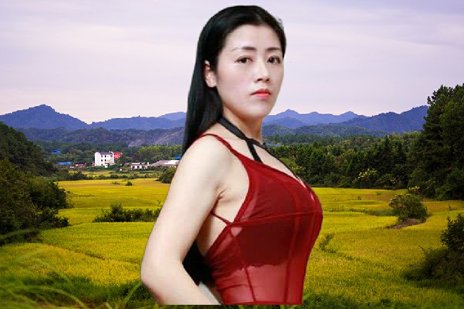 罗芙身上精通峨眉剑法，峨眉掌，还有华山的紫霞功