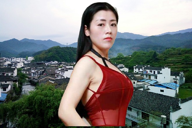 苏曼s的周围，不断有被切开的打手，身体支离破碎，摔在一边