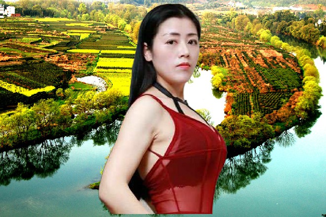 若依放弃了，他身体在空中旋转了几下，避开了几道剑气
