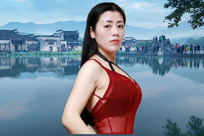 雷丁这个直脑筋现在才明白过来，悻悻地收起刀，坐了回去