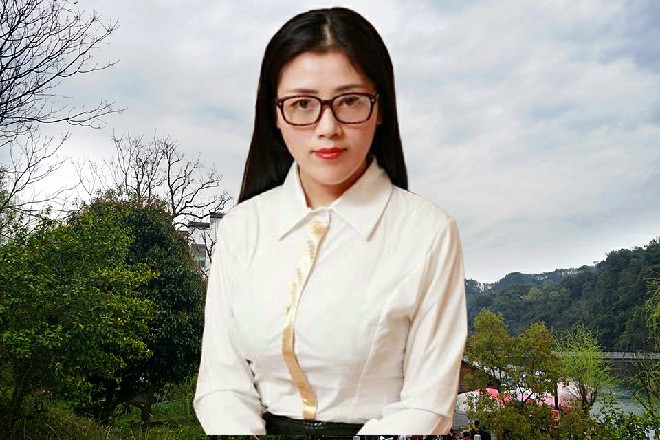 他立刻一纵身，眨眼出现在旁边一座十层大厦的上面