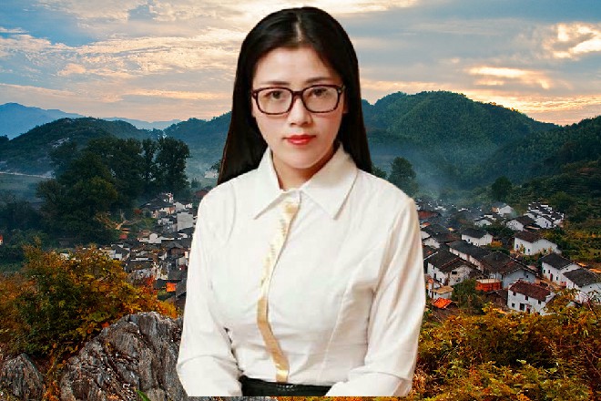 机车死沉死沉的，压在后备箱里，她挪了半天，一动不动