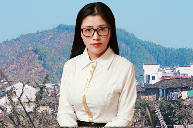 所以，苏曼s只是伸出手掌，挡在脸前，就封住了猴子的膝盖