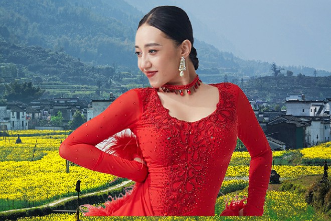 若依点点头，他擦干净头上的汗，继续跟王安麒开始对打