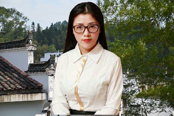 美女的笑容是有杀伤力的，向南他们多少都有点眼睛直了