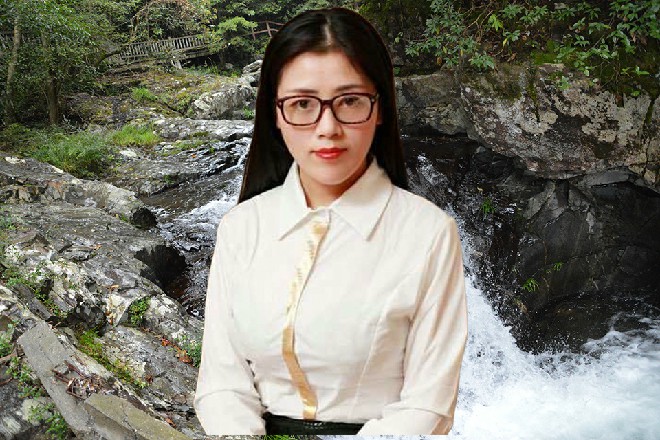 手下连连点头，上司少爷天赋奇才，肯定是九龙会的冠军