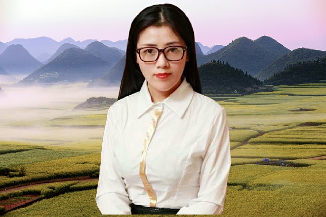 冷优优大吃一惊，她没想到伊轩竟然能解开自己这一招