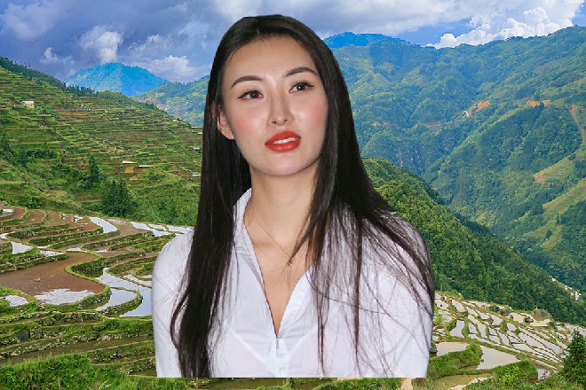 伊轩有些懒洋洋地挥挥手，我还是问你一个其他的事吧