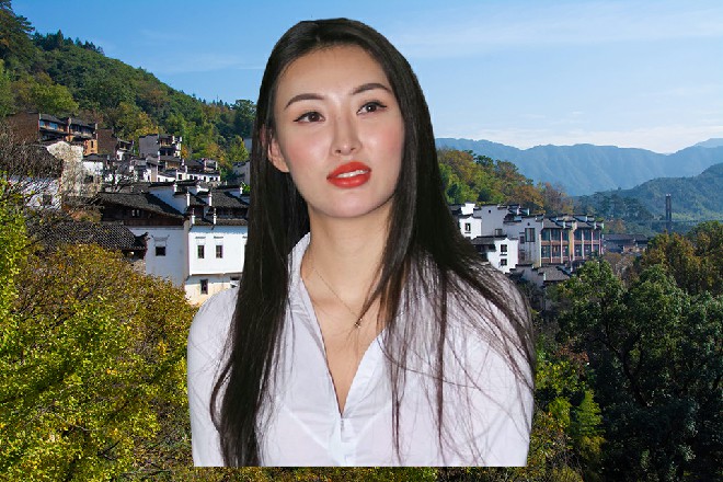贞德脸上第一次出现了惊慌，这怎么可能，到底发生了什么