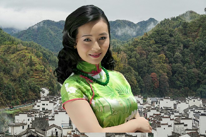 红色妖姬冷笑一声，看不出来，我的刀气一直在绞碎你的念力么