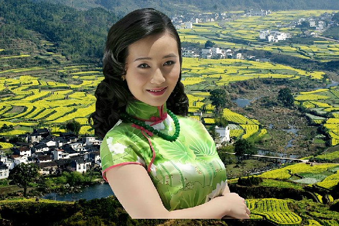 大A痛的叫了起来，快来看啊，警察打人了警察打人啦