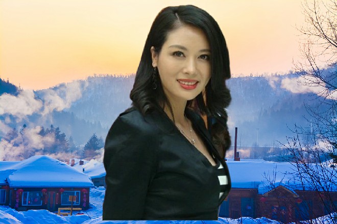 苏曼s差点也吐血了，不用大明王的力量，真的有点扛不住啊