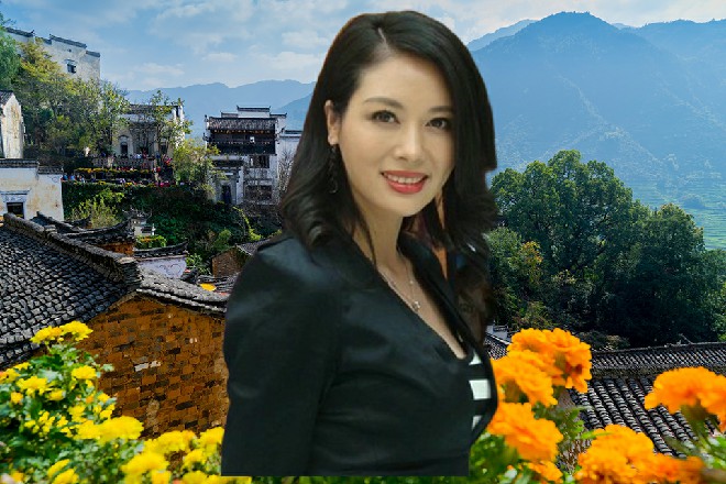 管家吩咐一声，手下的保镖立刻把这个人给拘捕起来