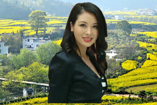龙娇娇有些心疼地说道：这么冷的天，你还只穿一件风衣
