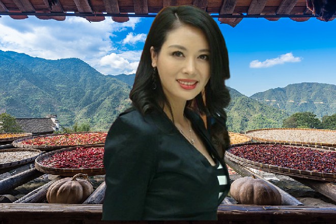王玥撇撇嘴，龙家乃是大姓，所有龙家的子女都要跟着姓龙