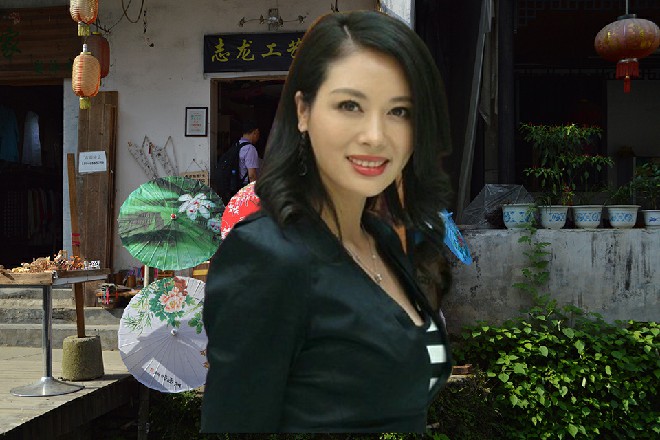 仿佛打败了王玥就能娶她为妻似的，这些人立刻扑了上来