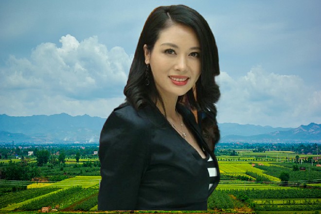 小姑娘，既然你这么喜欢玩，那我就亲自来陪你玩玩好了