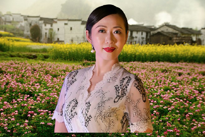 红色的火焰仿佛莲花绽放，伊轩这一刀真的斩出了火气