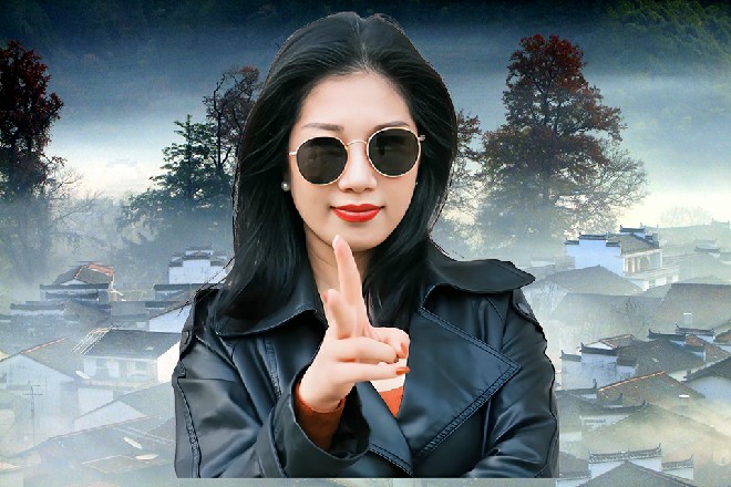 但她反应也很灵敏，直接就地一滚，躲开了伊轩这一脚
