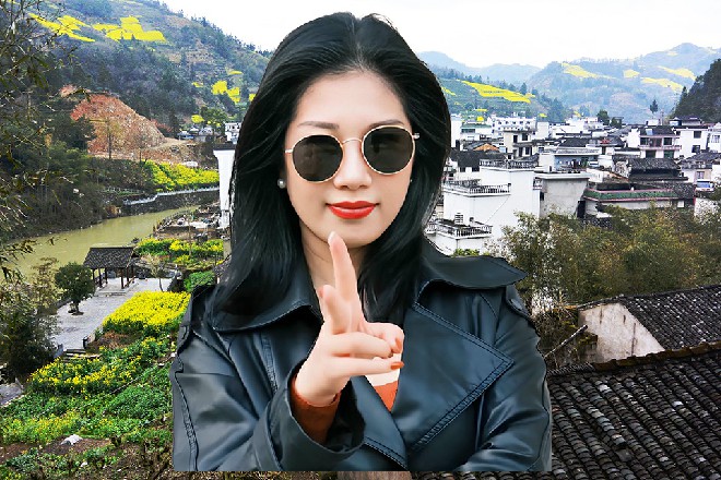 王玥说着，伸出一根手指，轻轻在宋妮的额头上点了一下