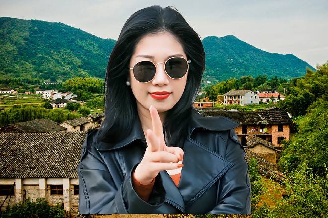 伊轩说道：而且你想在我们这里杀人，还得问问我才行
