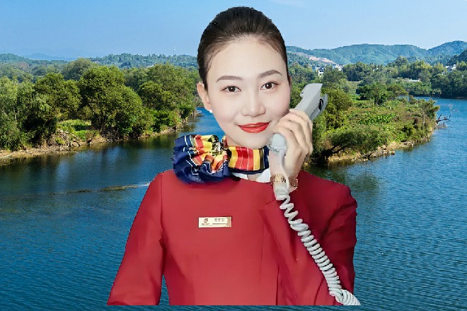 不行了吧，没子弹了吧，你当你是超级英雄啊你乖乖等死吧