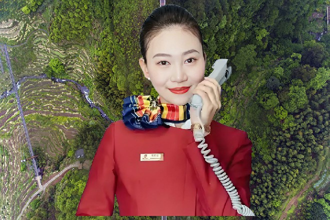 姑且先看看罗芙跟诺曦S，两个年轻高手之间的战斗吧