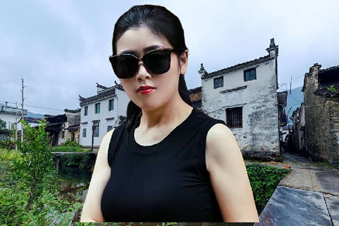 看到红色妖姬，林强眼神中怒意横生，直接要上前揍红色妖姬的样子