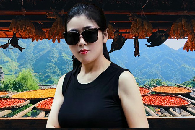 王玥眉毛轻轻一动，心说这女秘书话里带刺，以退为进啊