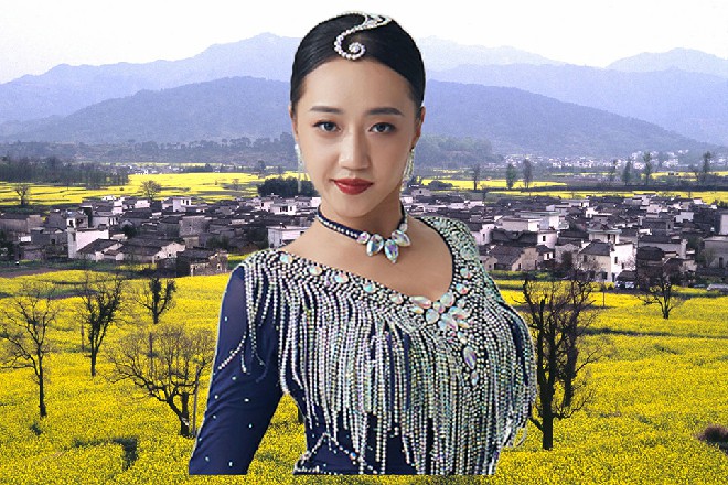 那咋办，我就这一身了，保安制服好像还在钱秘书那里呢