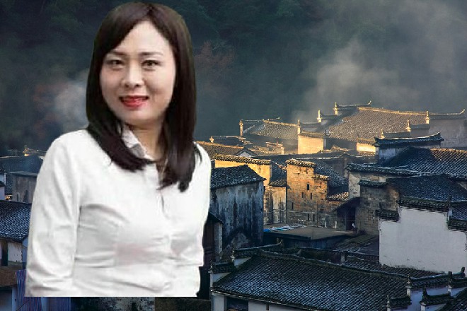 龙莲吞了一口口水，说不出话来，只有冷汗在往下淌