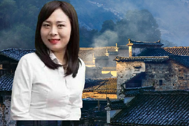 看着周身燃烧着烈焰的朱雀，娜塔莎口吐人言，质问道