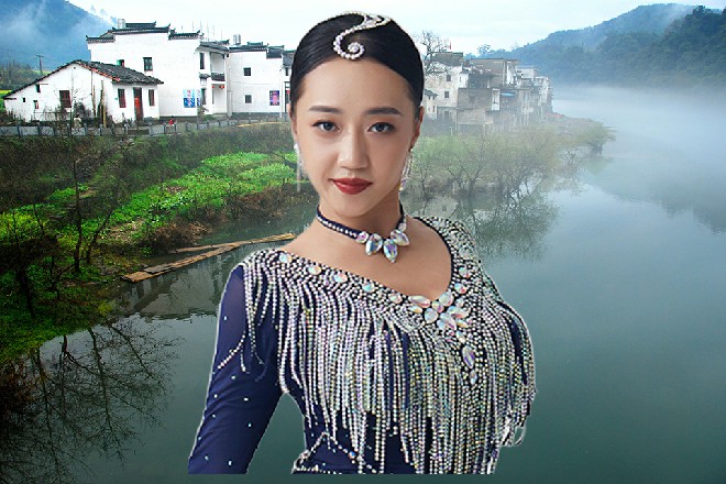 其他门派的人纷纷催促道，而若依和罗芙只能被迫开战了