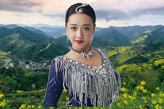 托尼也愣住了，而巨人又是一拳，砸碎了托尼的黑金刚